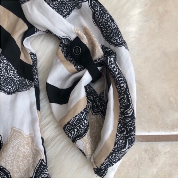 New York & Company Boho Caftan - Picture 2 of 7